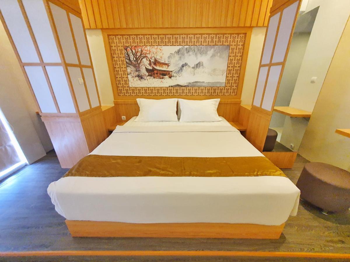 Little Tokyo Hotel Imogiri Luaran gambar